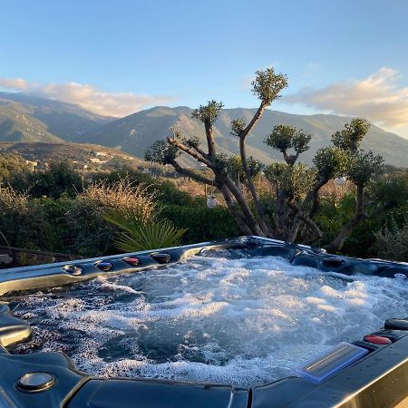 Villa Ghjuvan - Sea, Mountain & Spa Peri エクステリア 写真