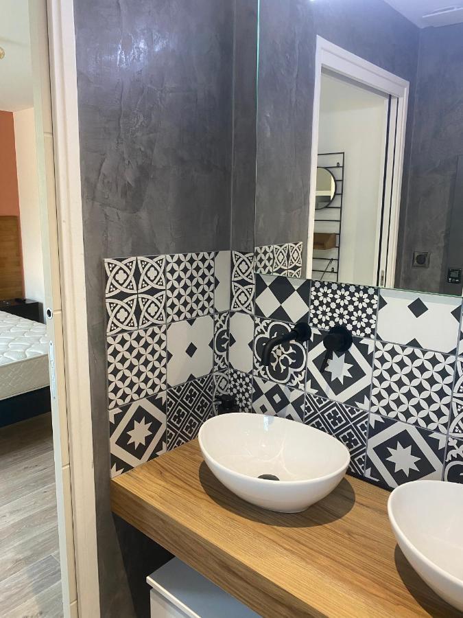 Villa Ghjuvan - Sea, Mountain & Spa Peri エクステリア 写真