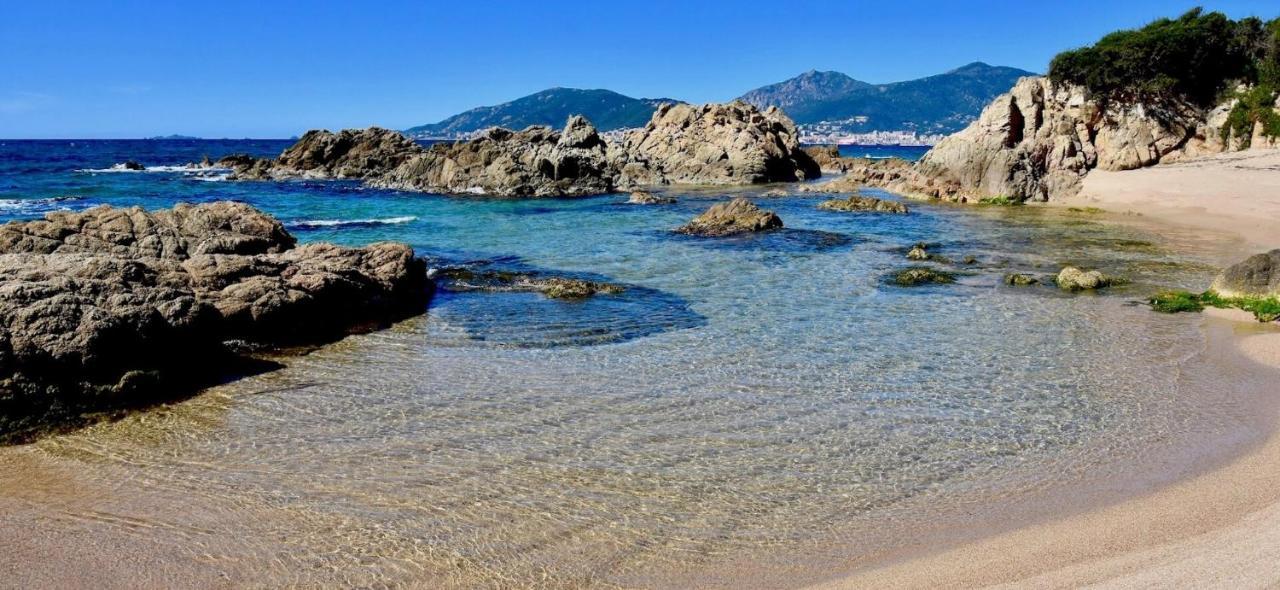 Villa Ghjuvan - Sea, Mountain & Spa Peri エクステリア 写真